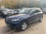 Volkswagen Touareg V6 TDI BMT *STANDHEIZUNG* TÜV 12.2026 - Volkswagen Touareg: V12