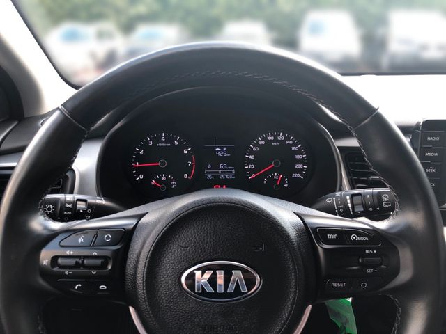 Kia Stonic Edition 7 +Emotion-Paket