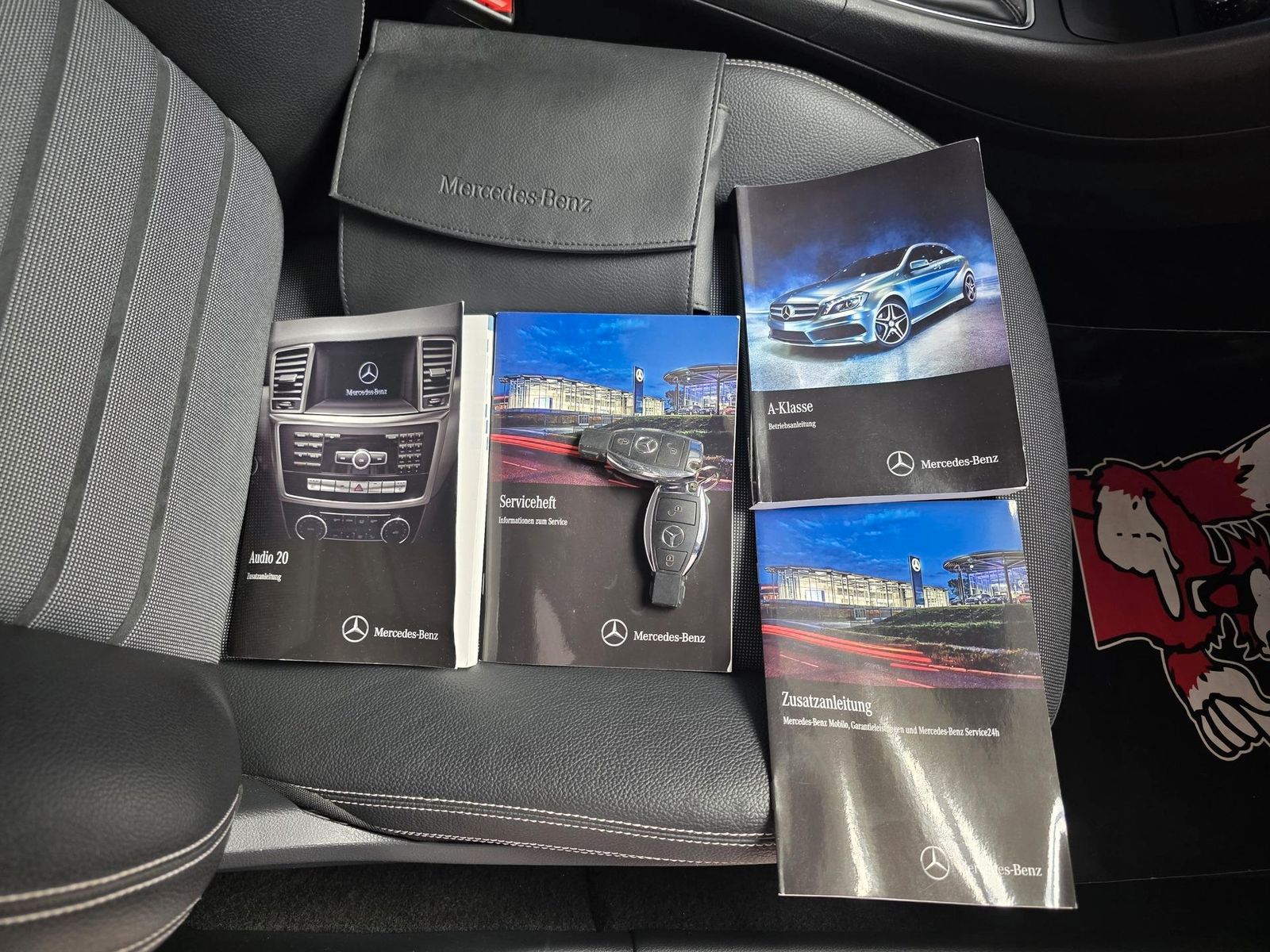 Fahrzeugabbildung Mercedes-Benz A 180 Style/Xenon/Navi/Memory/Kamera/SunSet