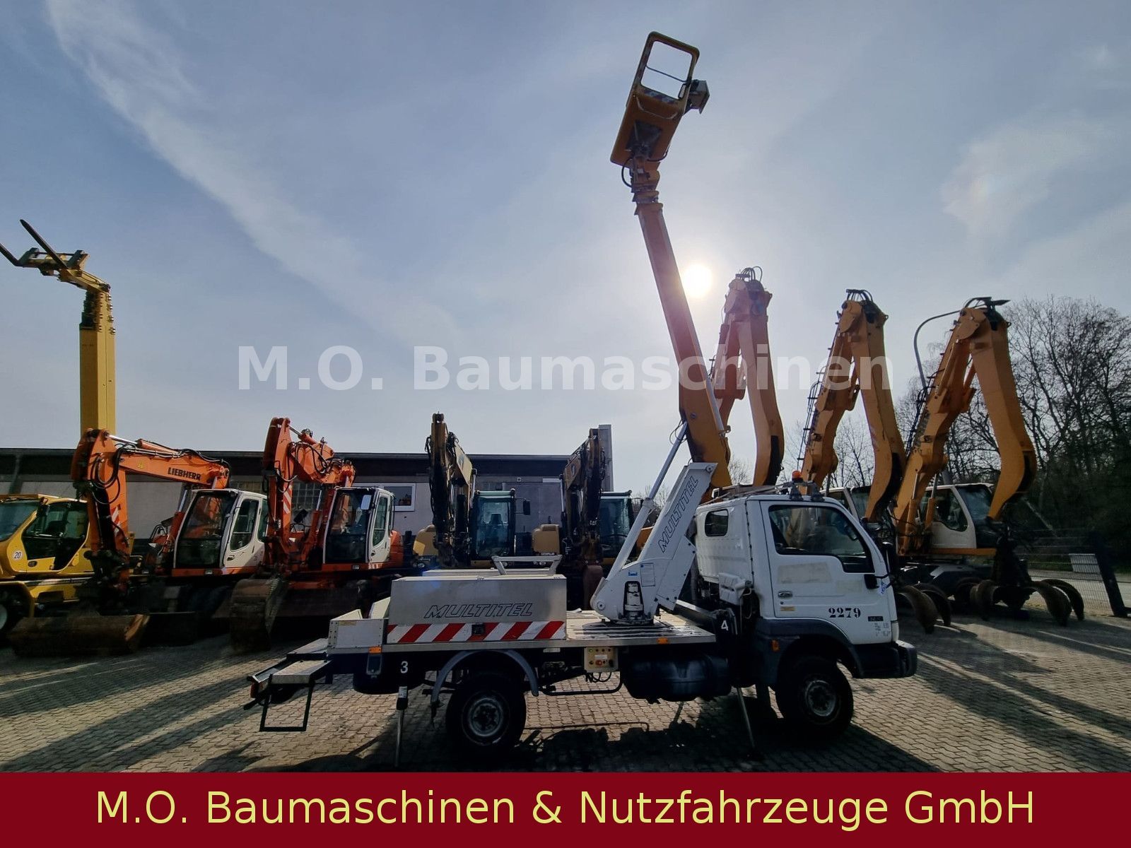 Fahrzeugabbildung Nissan Cabstar 32.10 Multititel 145 Alu/  14,5 m /
