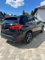 BMW X1 xDrive20i A Sport Line Sport Line - BMW X1 in Saarbrücken