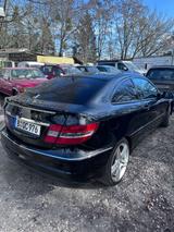 Mercedes-Benz CLC 230 Automatik - Mercedes-Benz mit Benzin-Antrieb: Clc