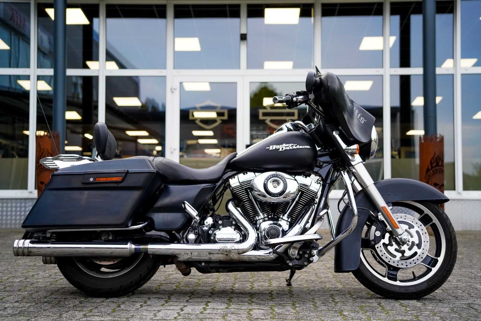 Fahrzeugabbildung Harley-Davidson FLHX Street Glide Ape-Lenker Stretch - KESSTECH