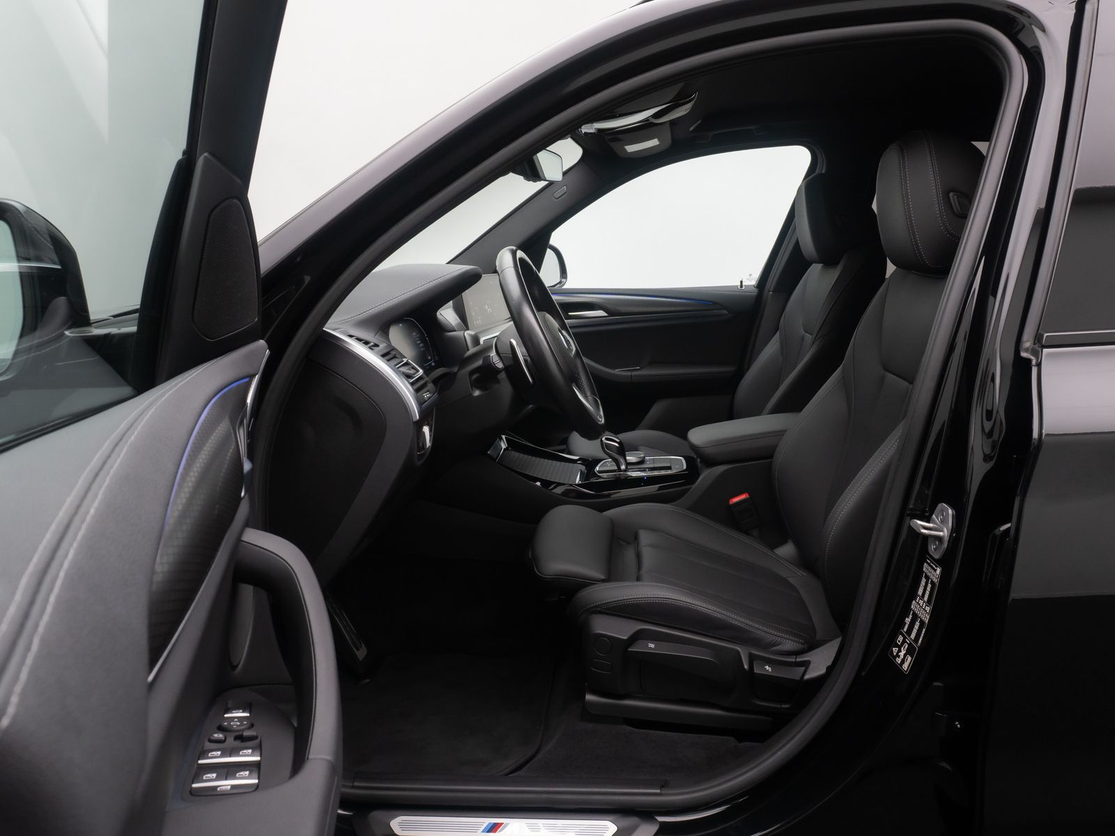 Fahrzeugabbildung BMW X3 xD20d M Sport AHK Alarm Kamera DAB Laser 19"