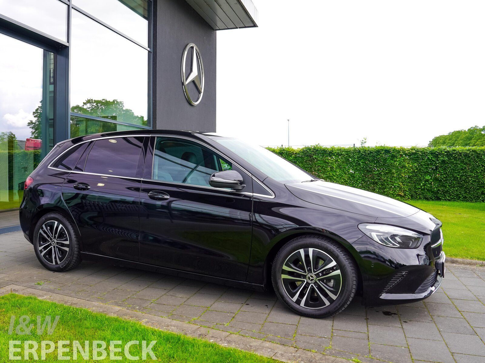 Fahrzeugabbildung Mercedes-Benz B 200 Progressive AHK Kamera MBUX El.Heckkl. LED