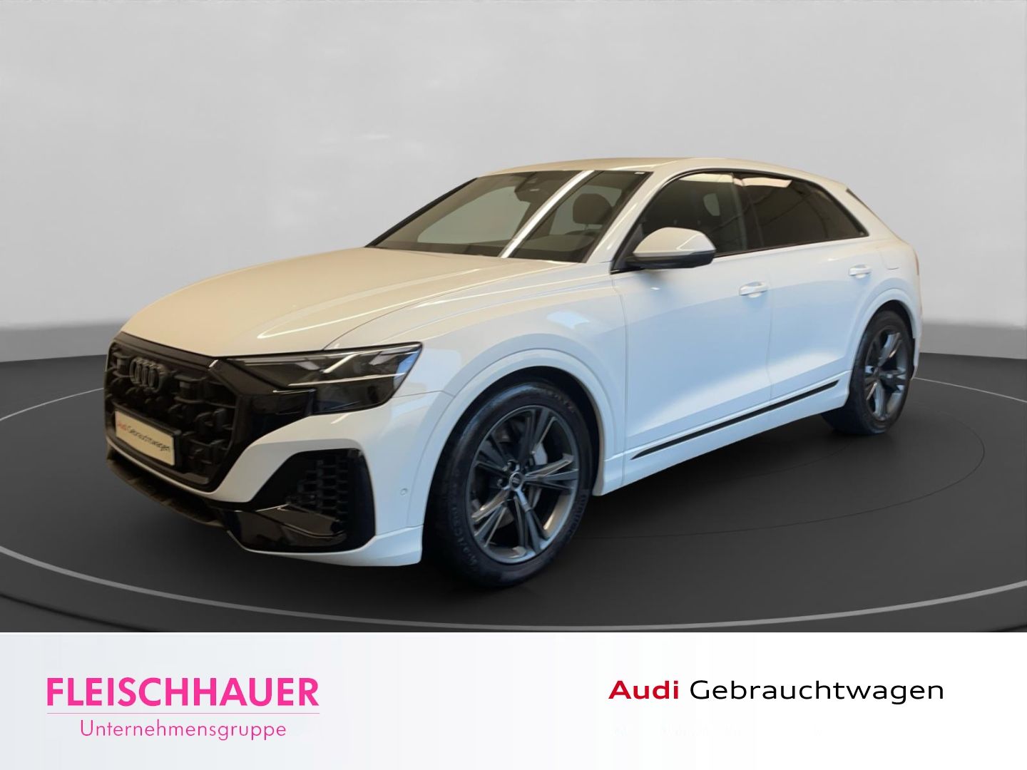Audi Q8 55 TFSI e quattro 360 Kamera LED Navi AHK Tel