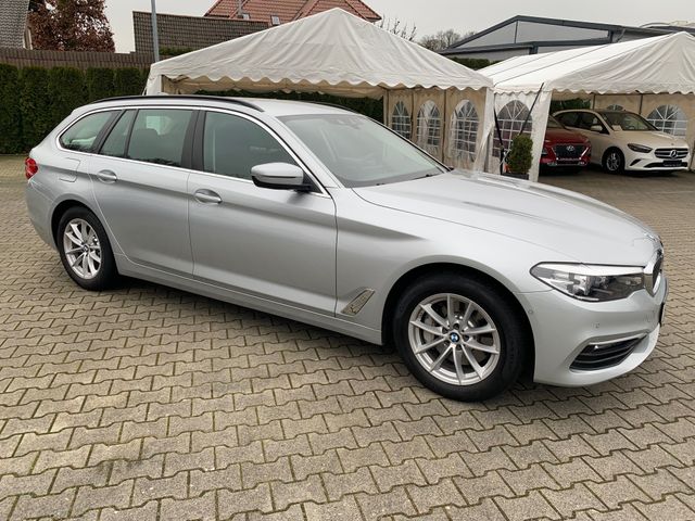 Fahrzeugabbildung BMW 530d Touring Adaptives LED+Navi+Leder+Kamera