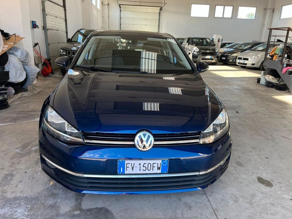 Image of Volkswagen Golf