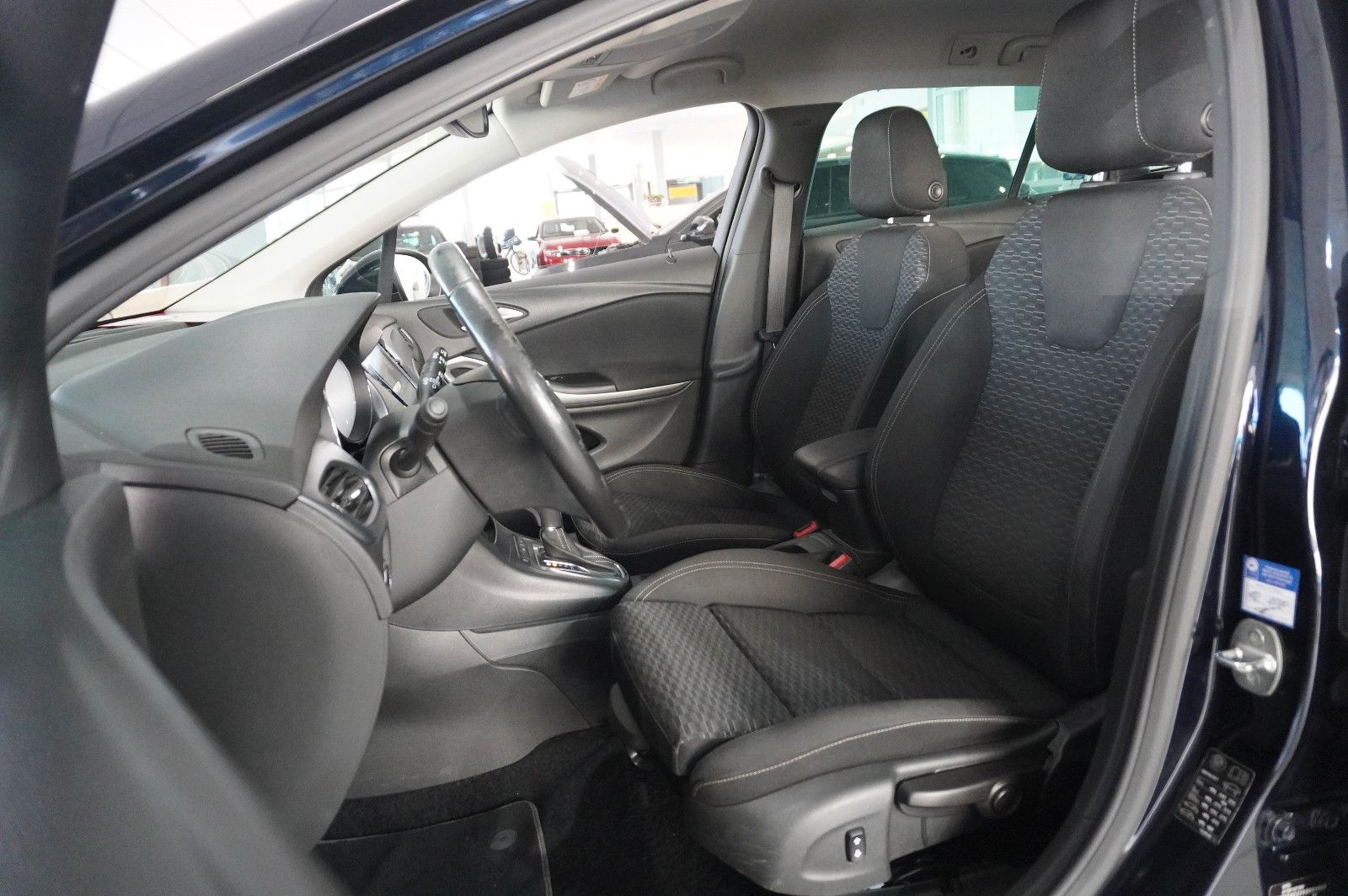 Fahrzeugabbildung Opel Astra K ST 1.6D 120 JAHRE NAVI/LED/KAMERA/SPORT