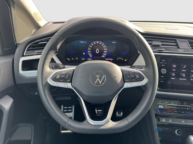 Touran MOVE 2.0 TDI DSG PANO NAVI APP-CON ACC DA