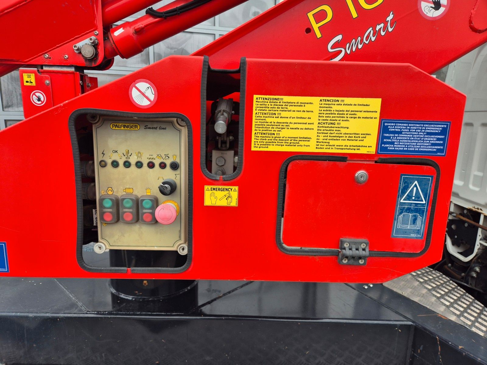 Fahrzeugabbildung Nissan Cabstar NT400 Palfinger P 160 TX 16m 1.104h