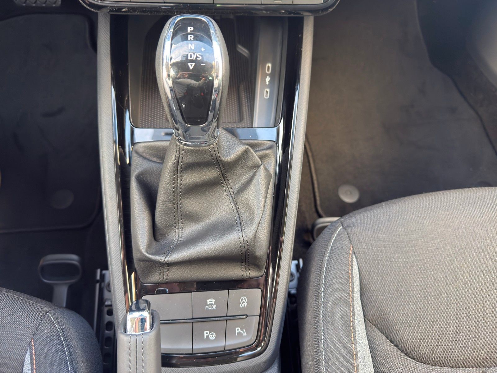 Fahrzeugabbildung SKODA Kamiq Balance 1,5 TSI 110 kW 7-Gang-DSG