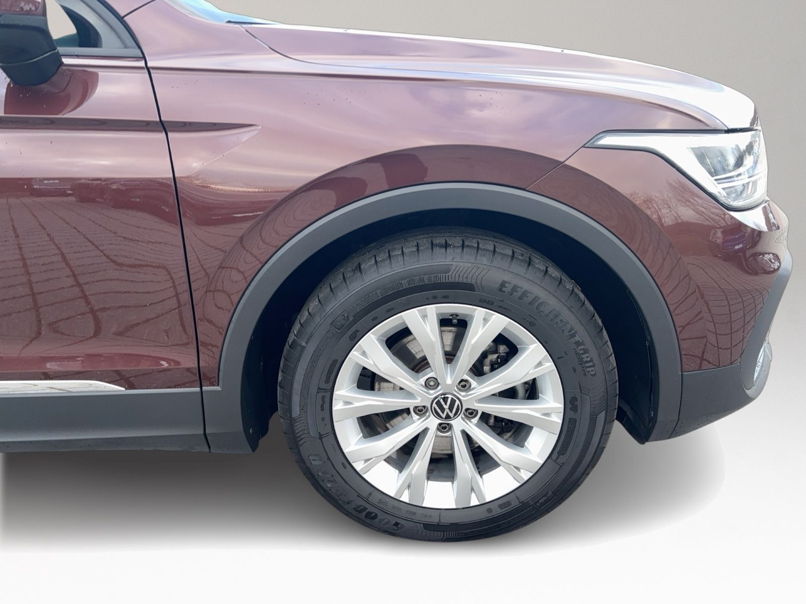 Tiguan 1.5 TSI, ACC, Winterpaket, Dachreling, Cl