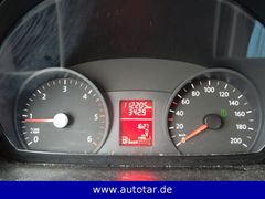 Fahrzeugabbildung Volkswagen Crafter Kombi 35 L1H1 9 Sitze