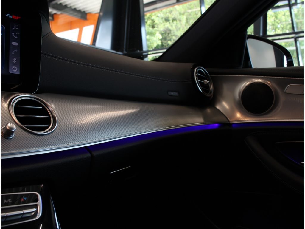 Fahrzeugabbildung Mercedes-Benz E 300 d Limousine AMG Line 2.Hand*GSD*LED*Kamera