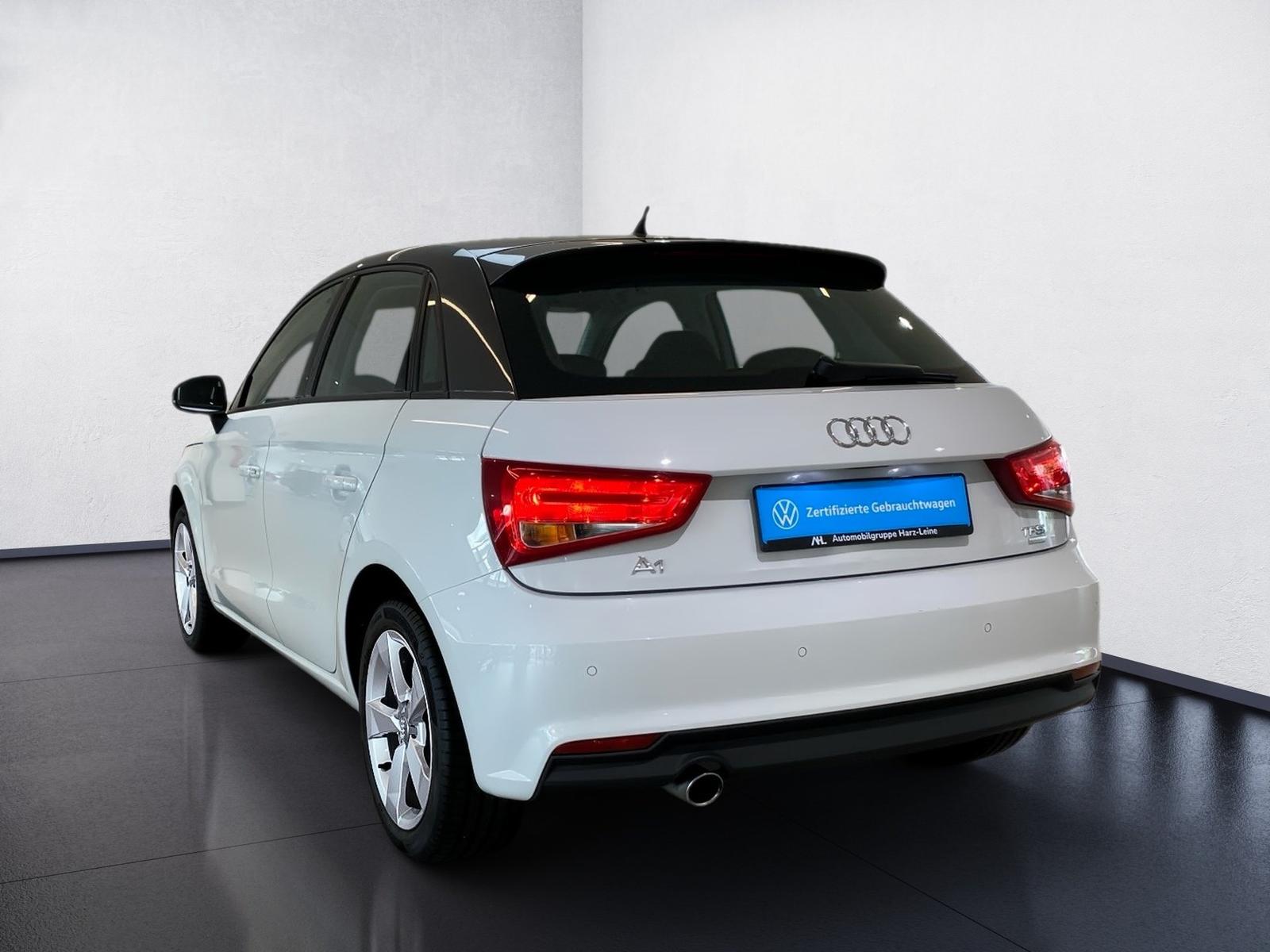 Audi A1 Sportback 1.0 TFSI ultra sport S tronic PDC S