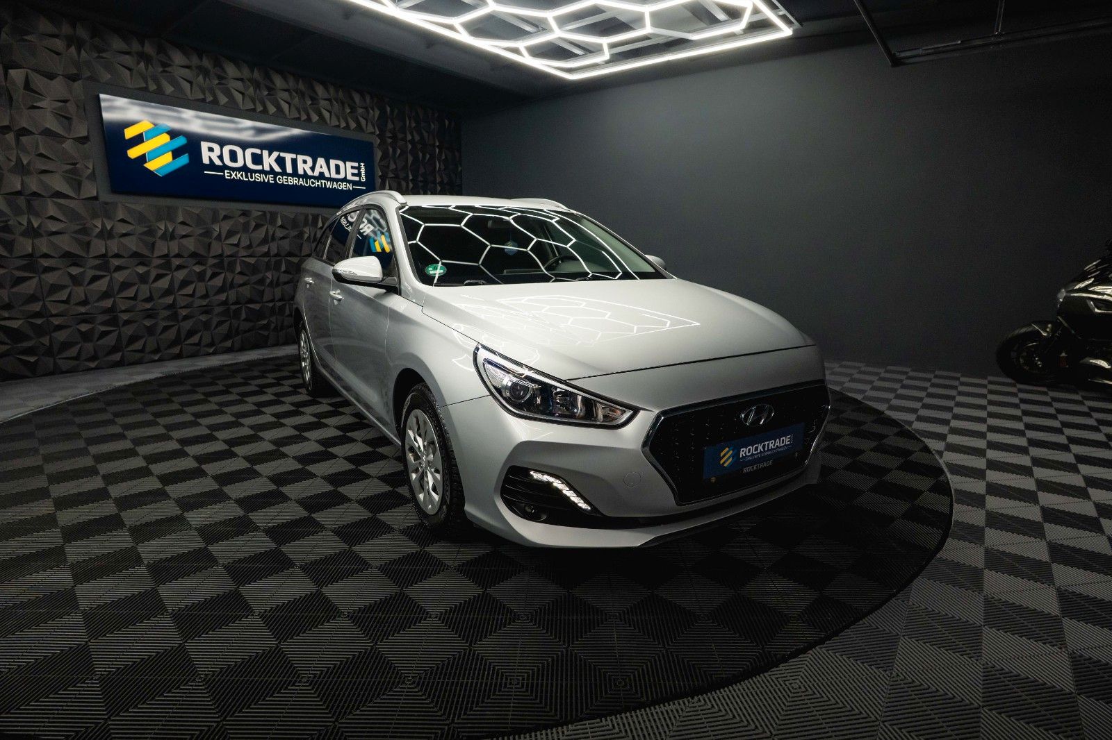 Fahrzeugabbildung Hyundai i30 cw Select Sport *1.Hand*Top Zustand*Klima*