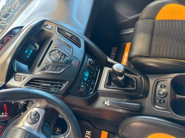 MYAUTOCENTER – Gebraucht- und Jahreswagen mit Werkstattservice in Pfaffenhofen Ford Focus *RECARO*SPORT*SitzHZ*2-ZONEN*TÜV 0127*