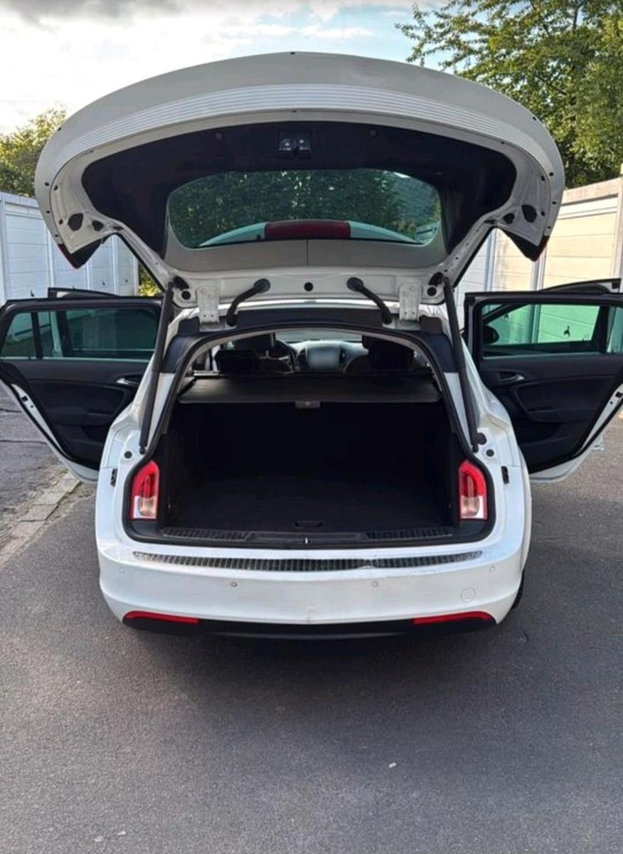 Opel Insignia 2015 — photo 13