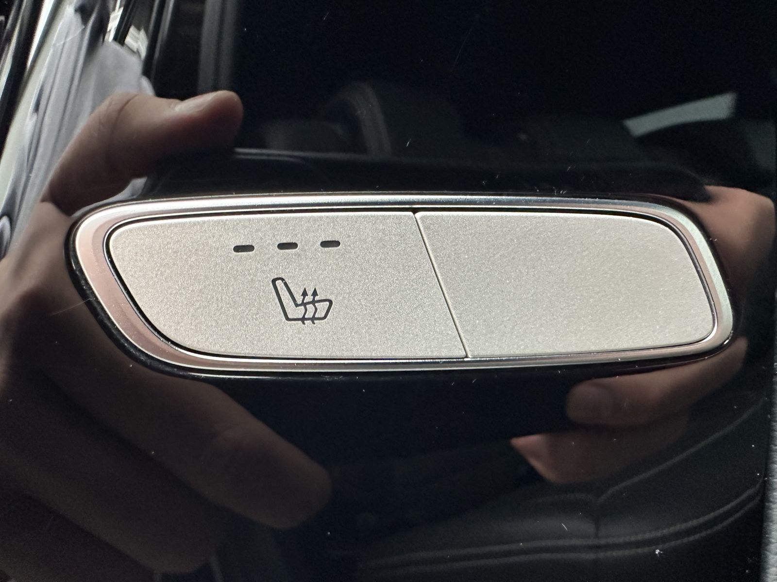 Fahrzeugabbildung Mercedes-Benz G 63 AMG Driver's Package NAV+LED+GLASDACH+360°