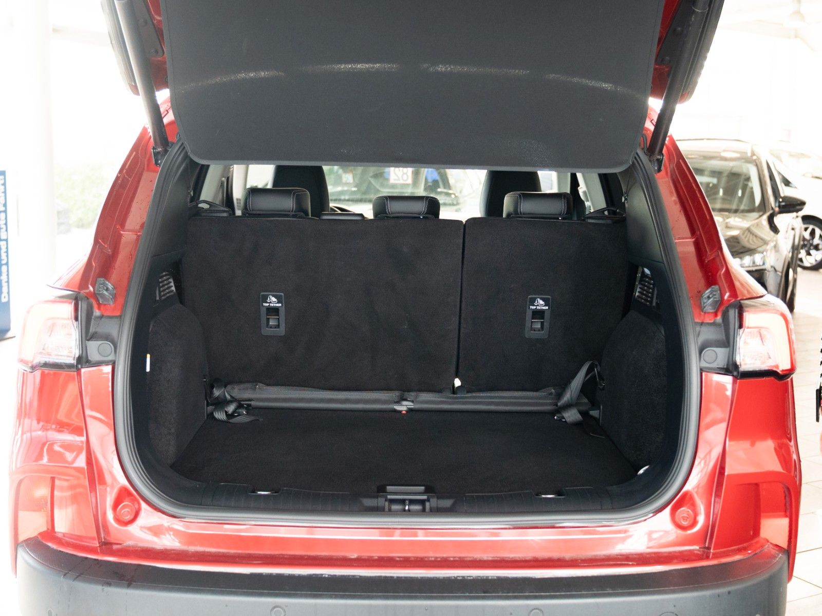 Fahrzeugabbildung Ford Kuga Titanium X 4x4/WINTER-P/LED/AHK/NAVI/B&O