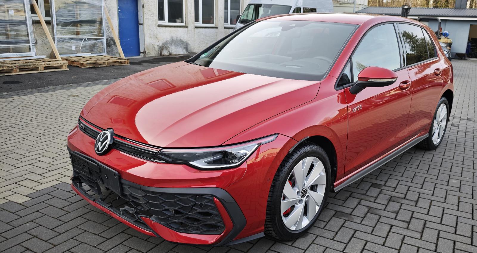 Volkswagen Golf  2.0 TSI 195 kW GTI Navi Kamera