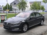 Volkswagen Passat 2.0 TDI BMT Highline - VW Passat Gebrauchtwagen in Chemnitz