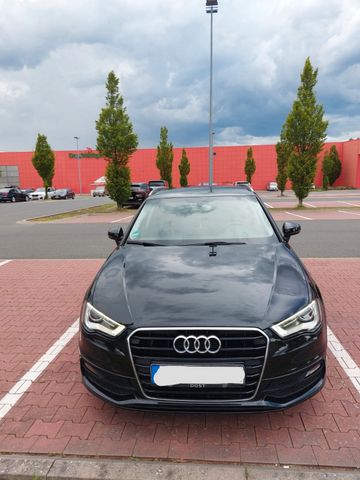 AUDI A3 1.4 TFSI cod ultra S tronic Attraction At...