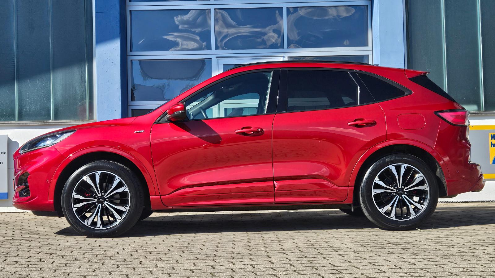 Ford Kuga ST-Line X, 4x4, Automatik, PANO,AHK, Kamera