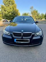 BMW 318i Touring 2.Hd, Service neu, Klima,... - BMW 318 in Freiburg