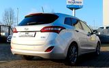 Hyundai i30 blue 1.6 GDI PASSION/VOLL SHEFT/NAVI/RCAM/BT - Hyundai i30 Gebrauchtwagen in Ludwigshafen