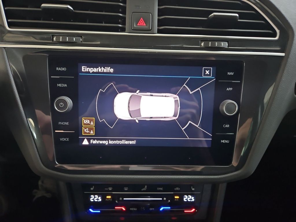 Fahrzeugabbildung Volkswagen Tiguan 1.5 TSI United OPF (EURO 6d) ACC AHK AUT