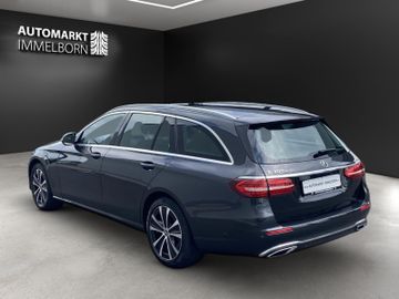 Mercedes E 300 - 5