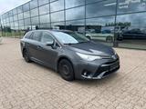 Toyota Avensis 1,8-l-Valvematic Comfort Touring Sports - Toyota Avensis: Comfort