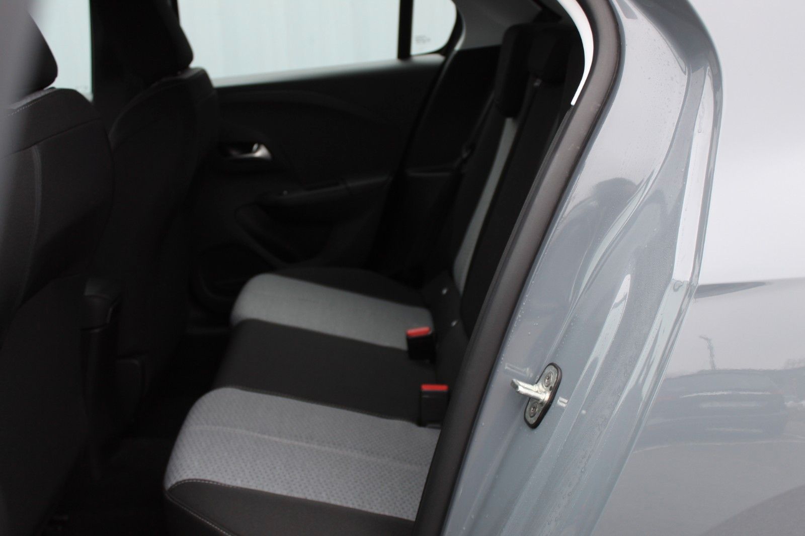 Fahrzeugabbildung Opel Corsa F *Allwetter*Klima*ÜDC*RFK