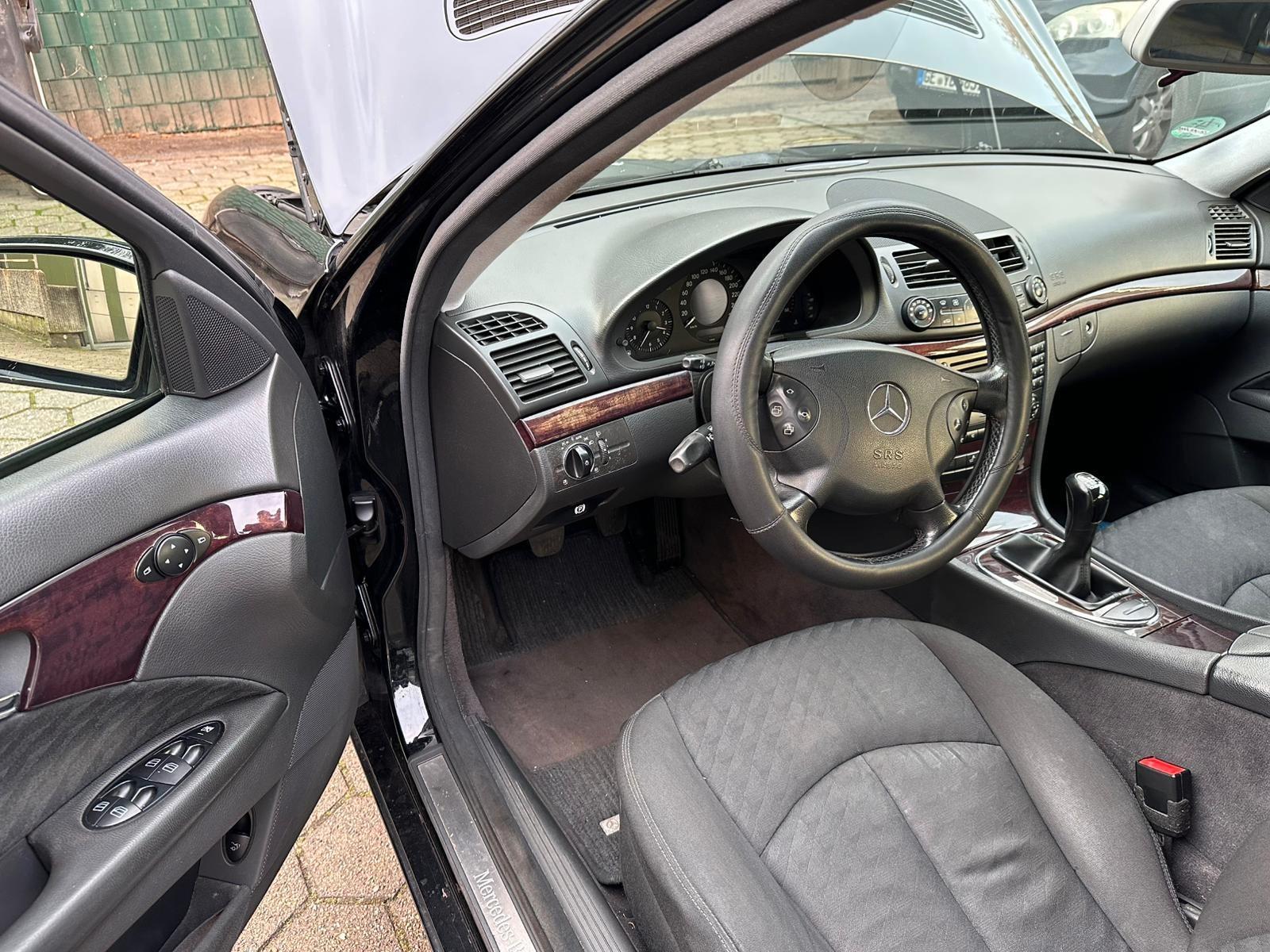 Mercedes-Benz E 220 CDI (W211) TÜV bis 07/2027