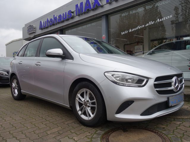 Mercedes-Benz B 180 d/AUTOMATIK/1-HAND/NAVI/KAMERA/PDC