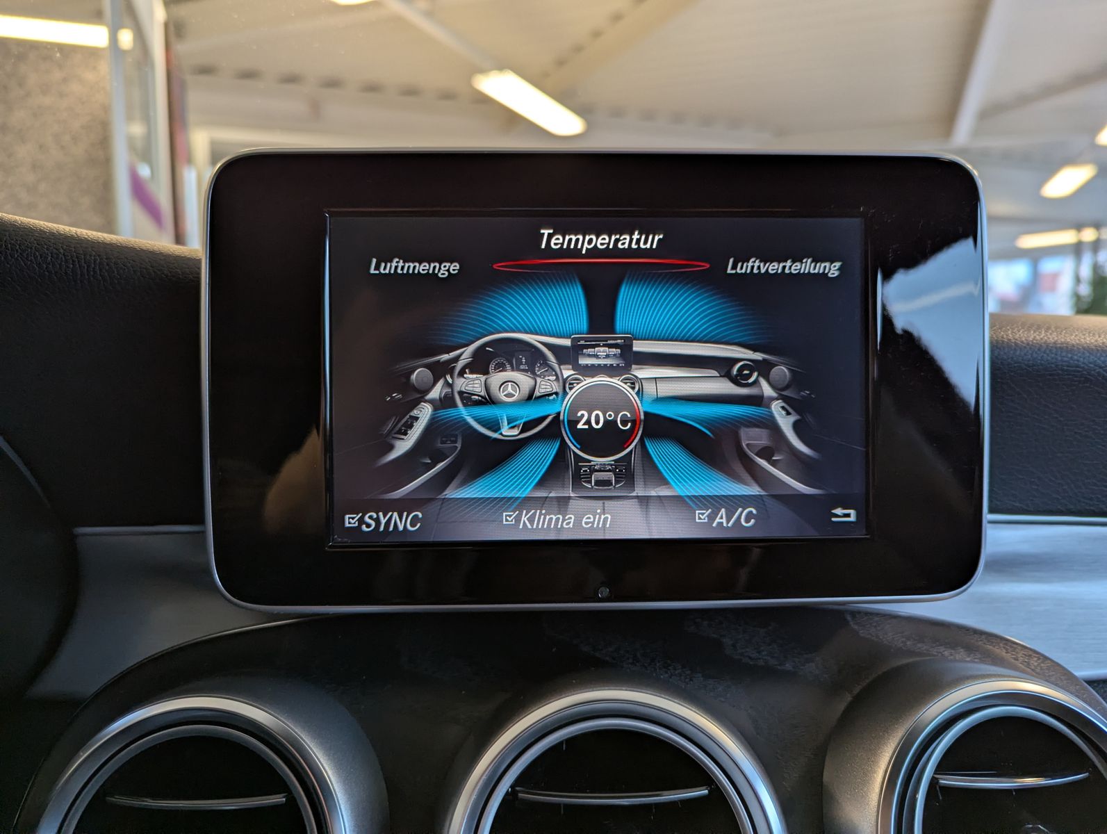 MERCEDES-BENZ C 250 d Coupe AMG-Line LED-ILS Leder Night Cam - Image 25