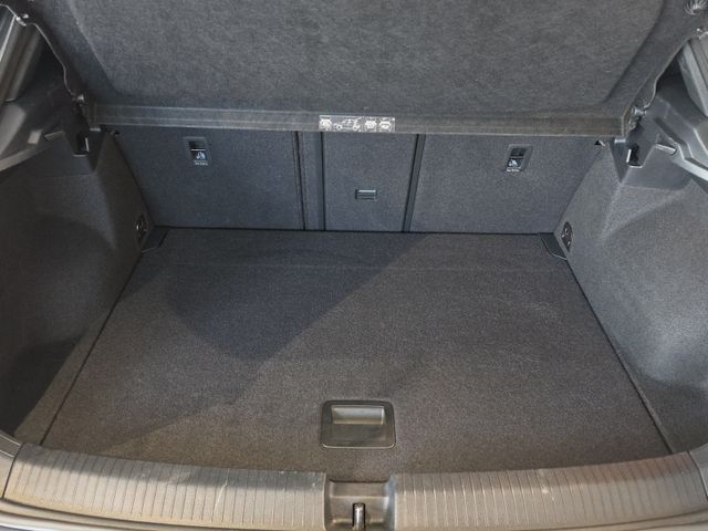 T-Roc Sport 1.5 TSI DSG*AHK*LED*Blind-Spot*