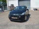 Hyundai i10 Pure 1.Hand Klima Schwarz Scheckheft gepfl - Hyundai i10: Pure
