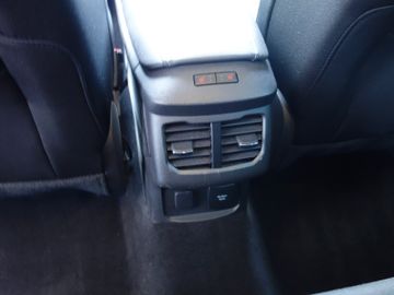 Bild 9 Ford Mondeo Turnier, Autom., LED, NAVi, SHZ, PDC v/h