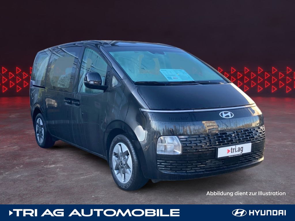 Image of Hyundai STARIA