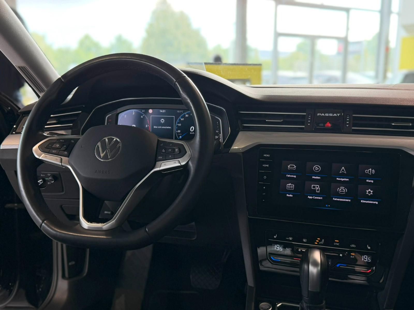 Volkswagen Passat Business*Massage*ACC*HUD*AHK*, миниатюра 23