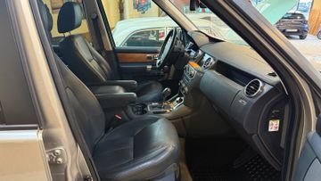 Land-Rover Discovery - 4