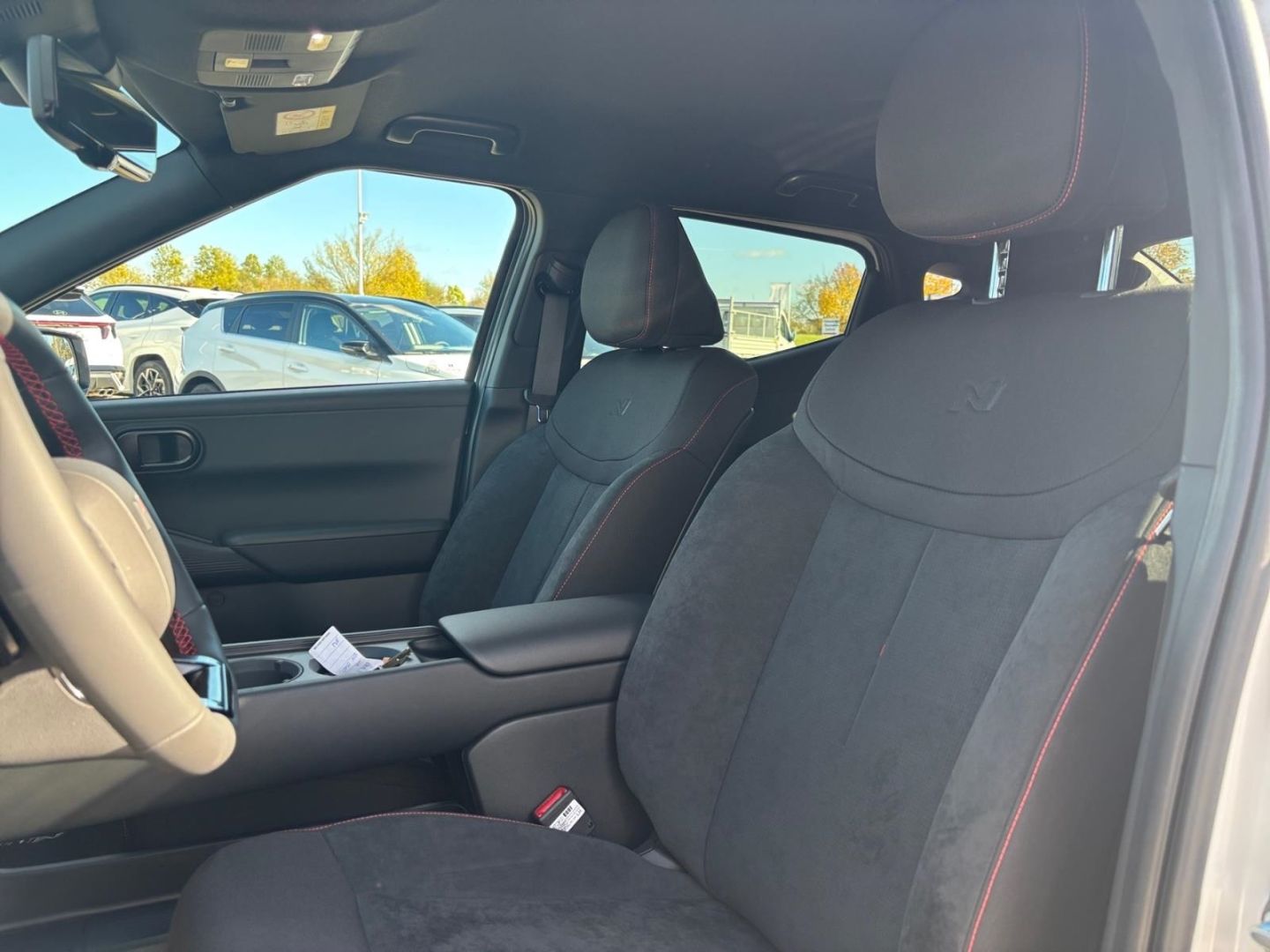 Hyundai IONIQ 3 – Bild 19