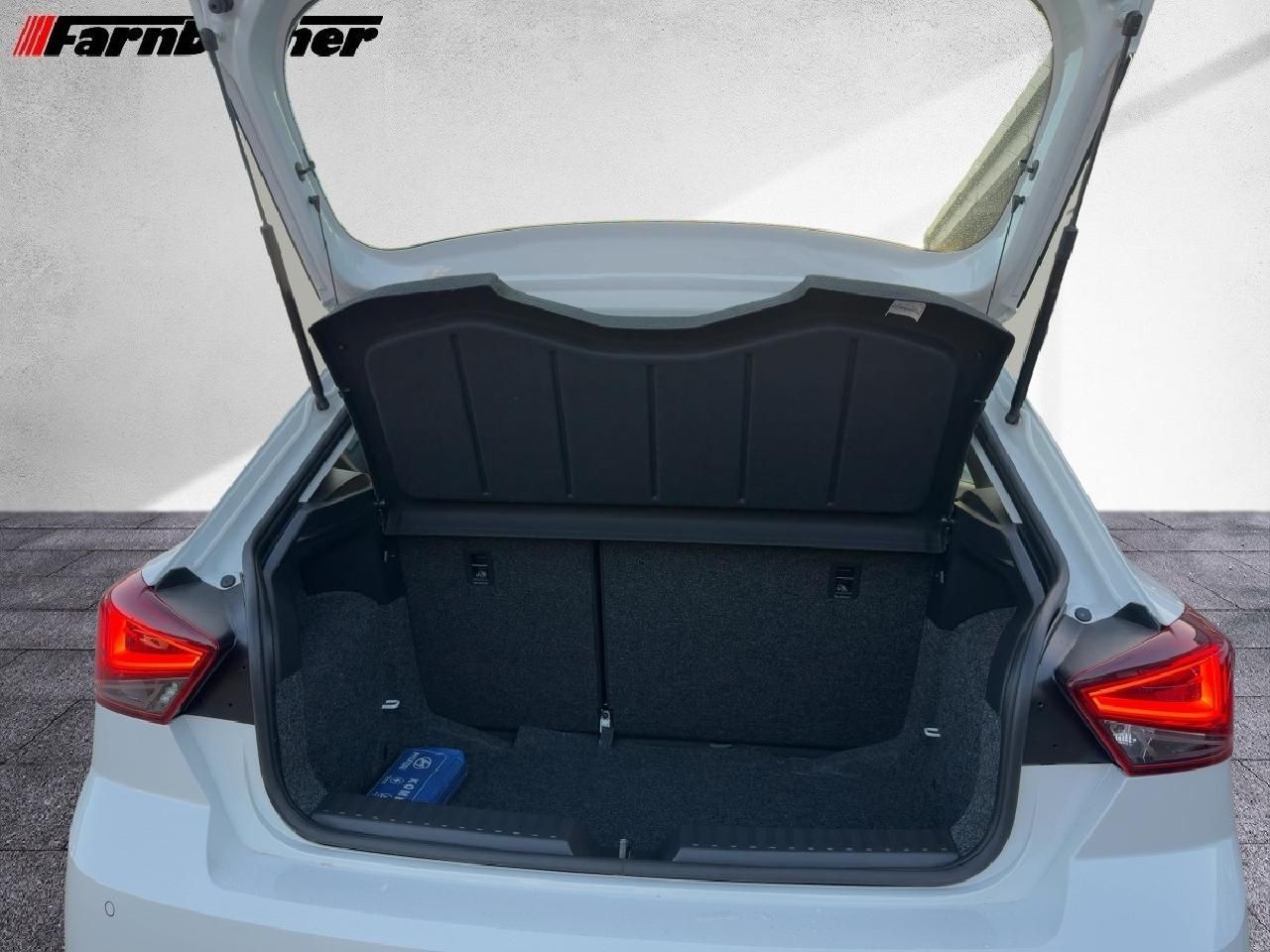 Fahrzeugabbildung SEAT Ibiza 1,0 Reference