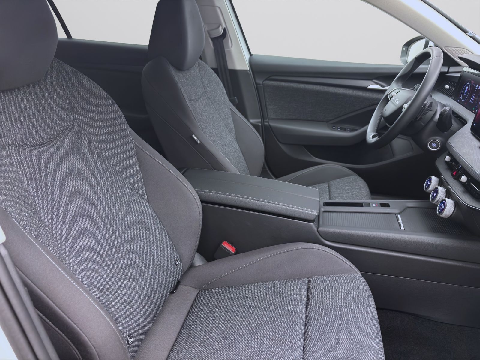Skoda Superb - Bild 17