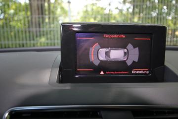 صورة 9 لـ 2012 AUDI Q3