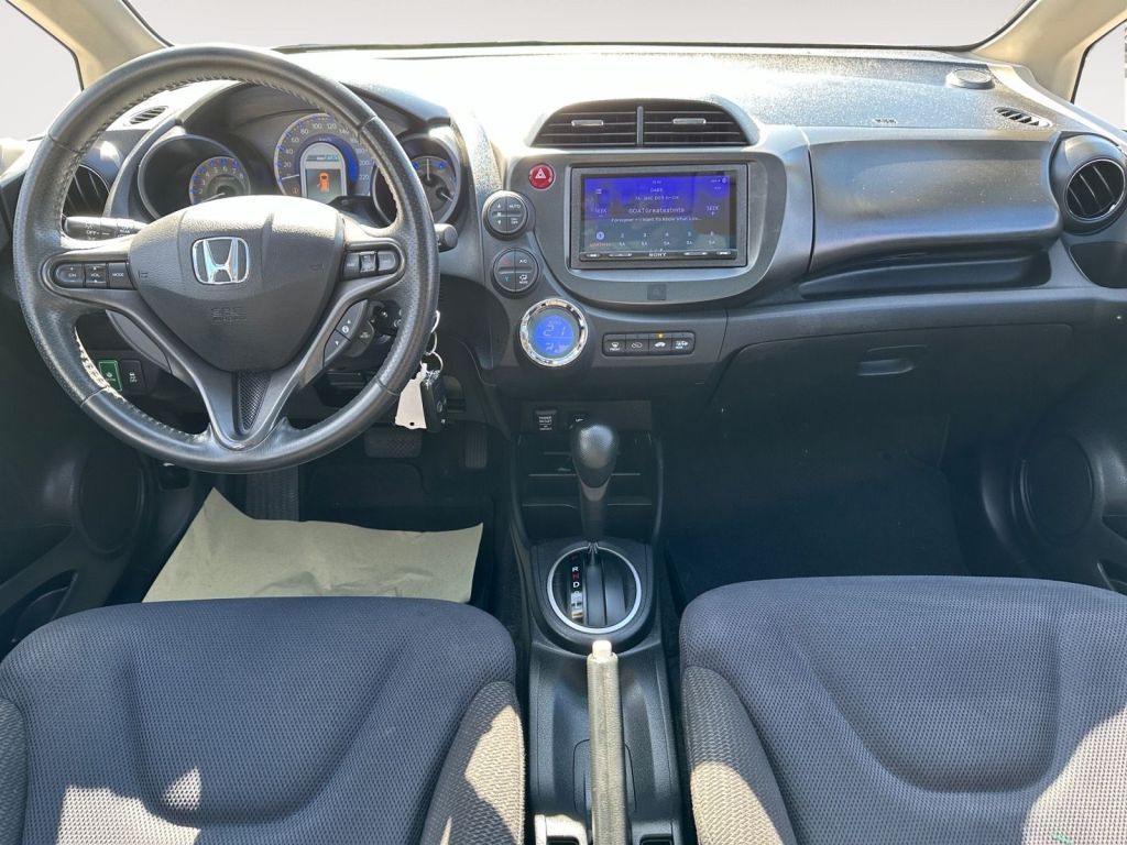 Fahrzeugabbildung Honda Jazz 1.3 DSi i-VTEC IMA CVT Elegance