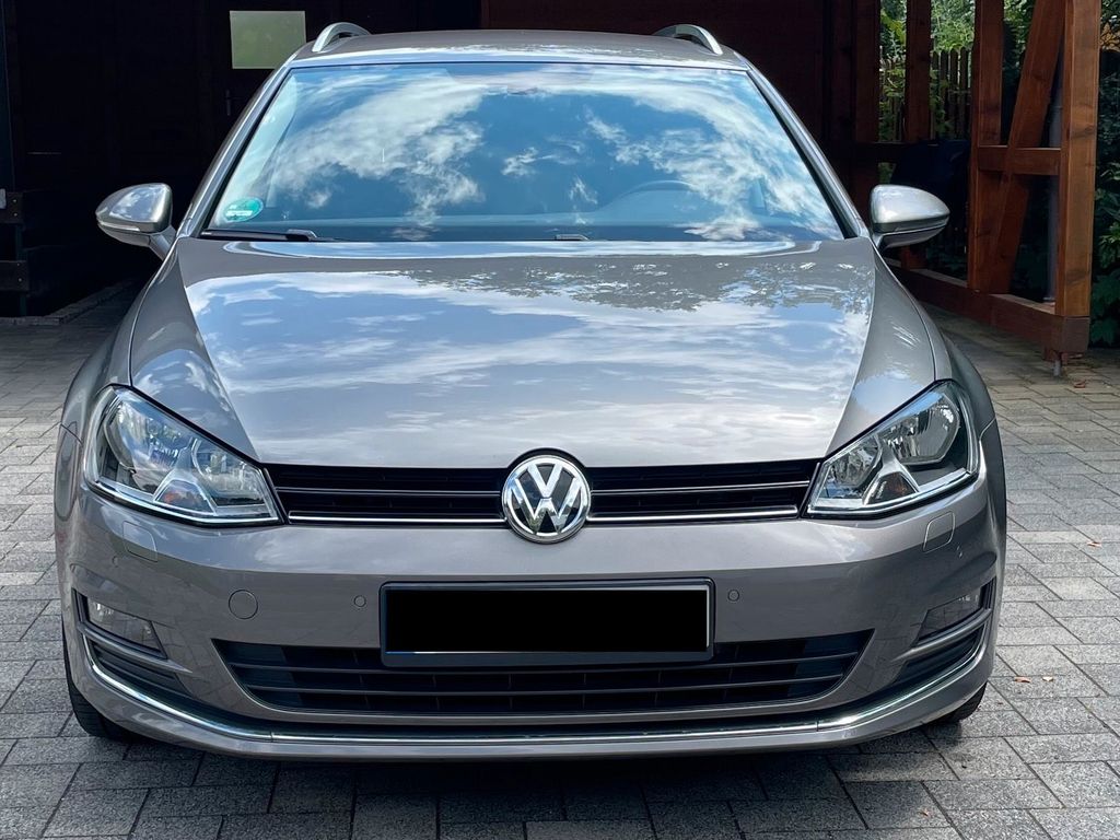 Image of Volkswagen Golf